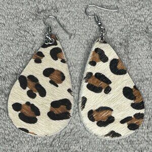 Plunder Jewelry Earrings Leather Leopard Teardrop Animal Print Boho